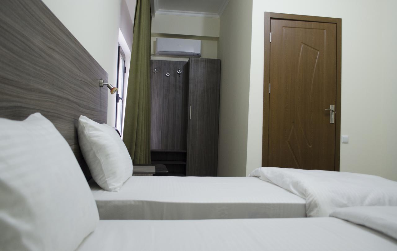Hotel M9 Tbilisi Luaran gambar